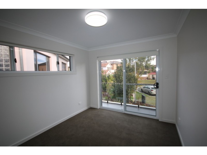 18A Tallawarra Avenue, Padstow NSW 2211