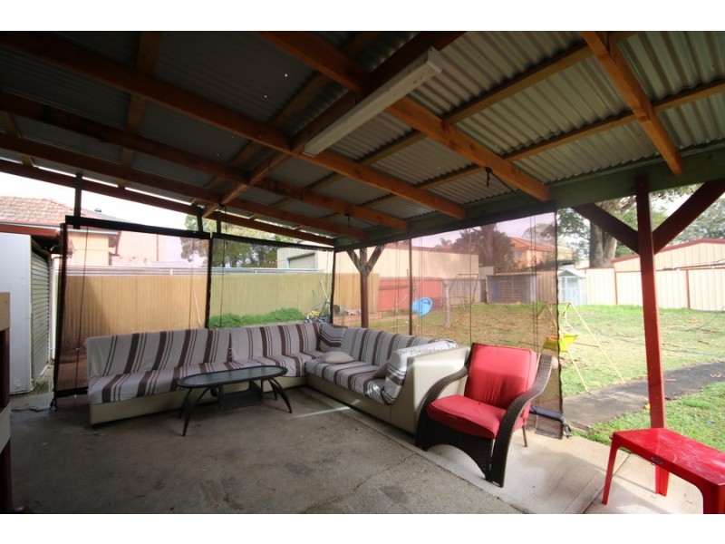 4 Ashmead Avenue, Revesby NSW 2212