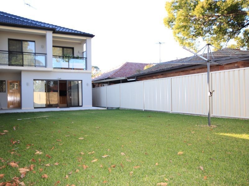 9 Louie Street, Padstow NSW 2211