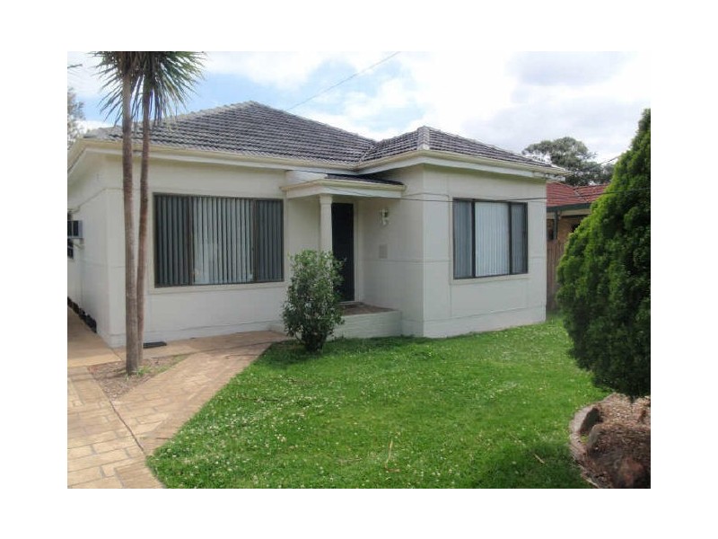 37 Dowding Street, Panania NSW 2213