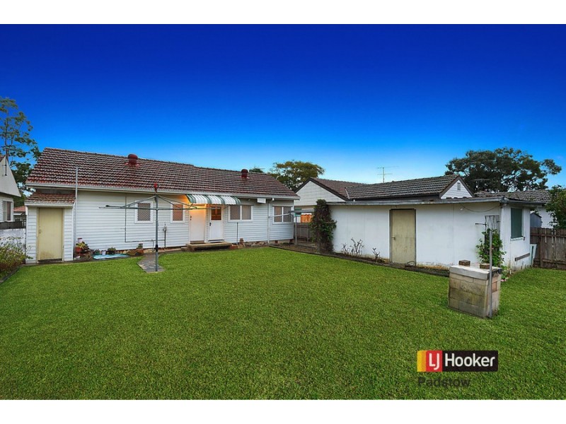 9 Anderson Avenue, Panania NSW 2213