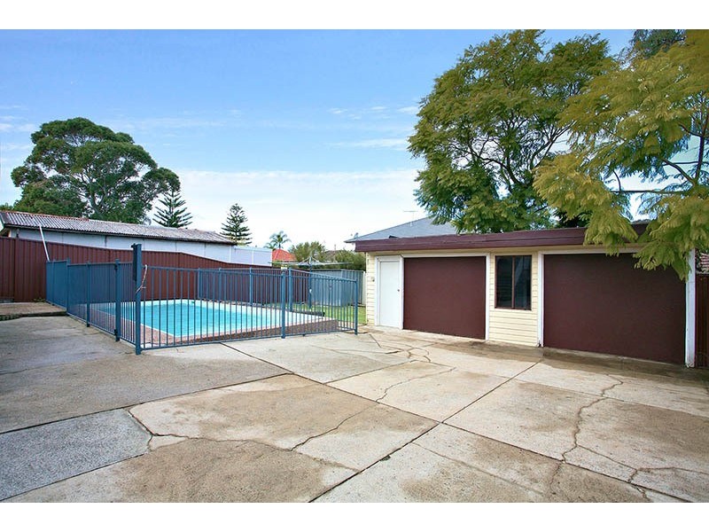 11 Dravet Street, Padstow NSW 2211