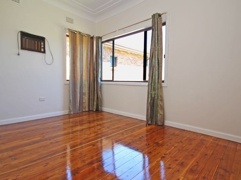 43 Faraday Road, Padstow NSW 2211