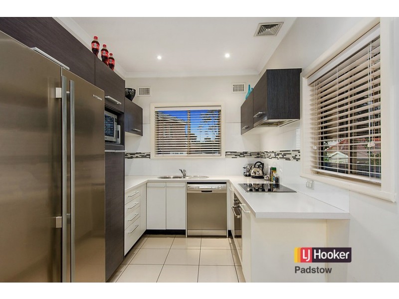 22 Atkinson Avenue, Padstow NSW 2211