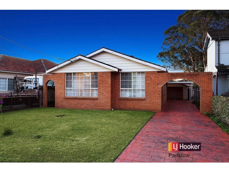 4 Sydney Street, Panania NSW 2213