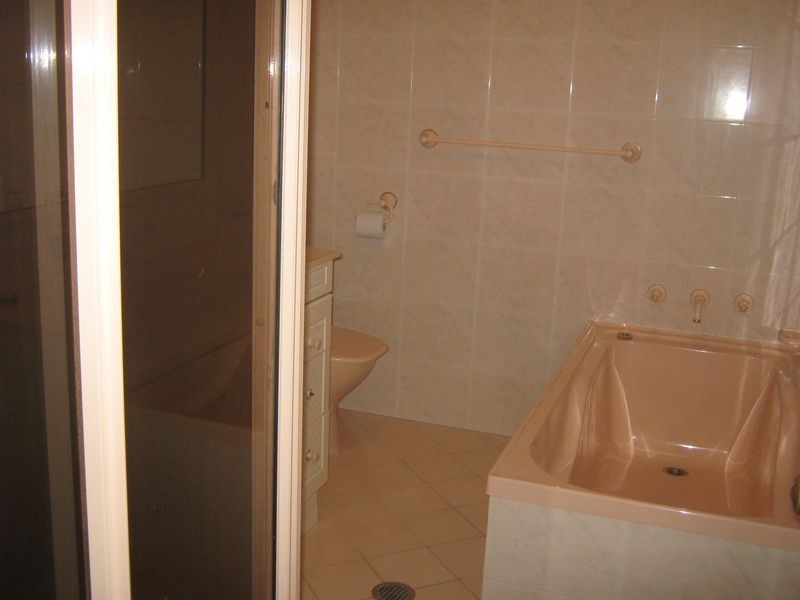 16 Lachlan Street, Revesby NSW 2212