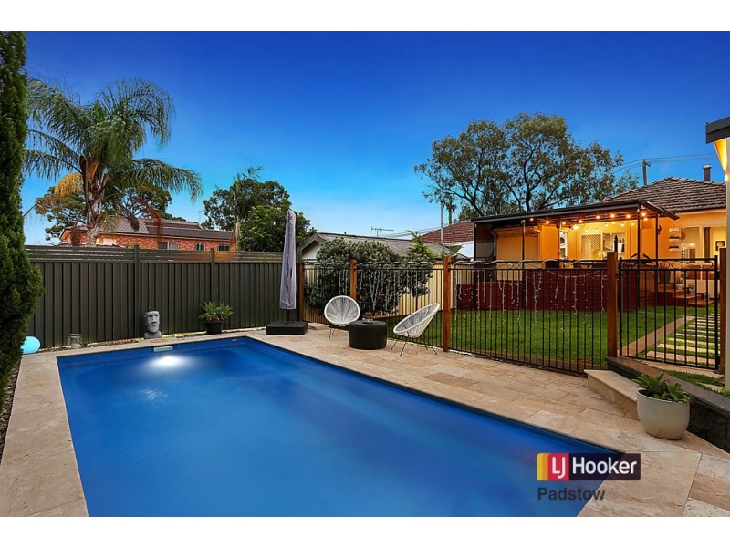 41 Burns Road, Picnic Point NSW 2213