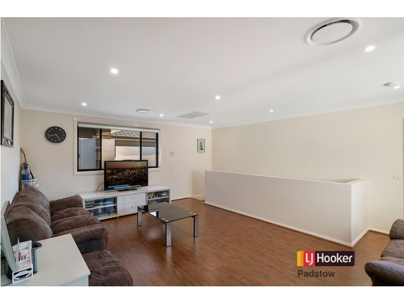 30 Bardo Circuit, Revesby Heights NSW 2212