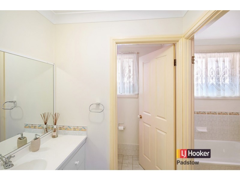 2/44 Banks Street, Padstow NSW 2211