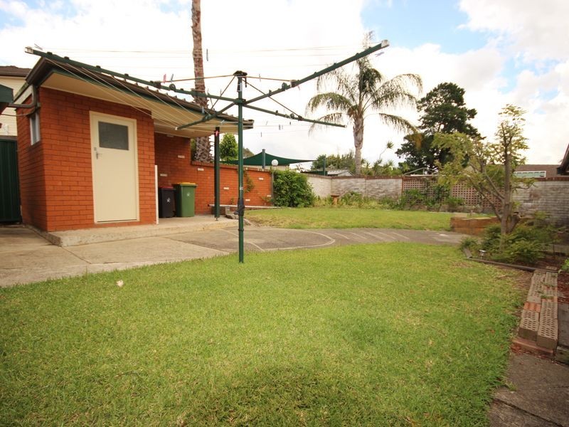 18 Banks Street, Padstow NSW 2211