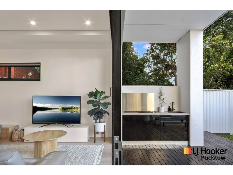 5 Barry Crescent, Padstow Heights NSW 2211