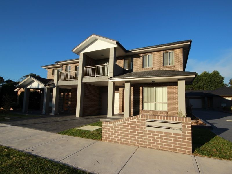 2/107-109 Kennedy Street, Picnic Point NSW 2213