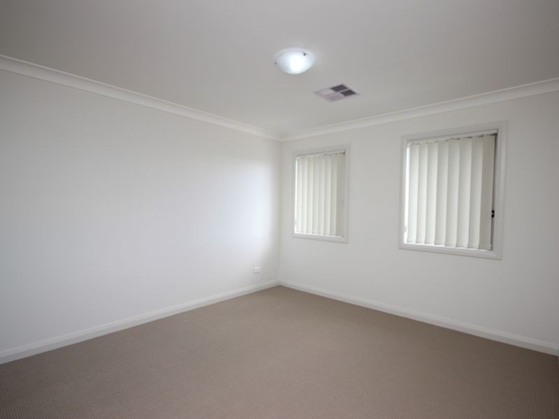 2/107-109 Kennedy Street, Picnic Point NSW 2213