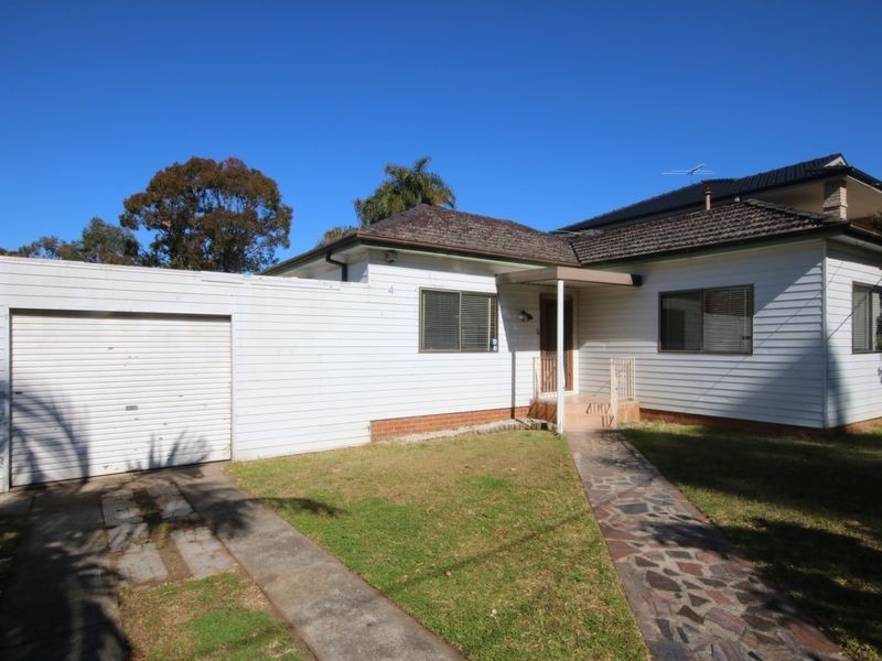4 Carrington Street, Revesby NSW 2212