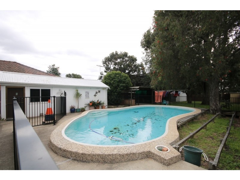 13 Segers Avenue, Padstow NSW 2211