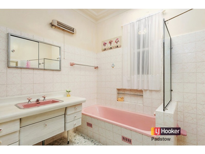 33 Uranus Road, Padstow NSW 2211