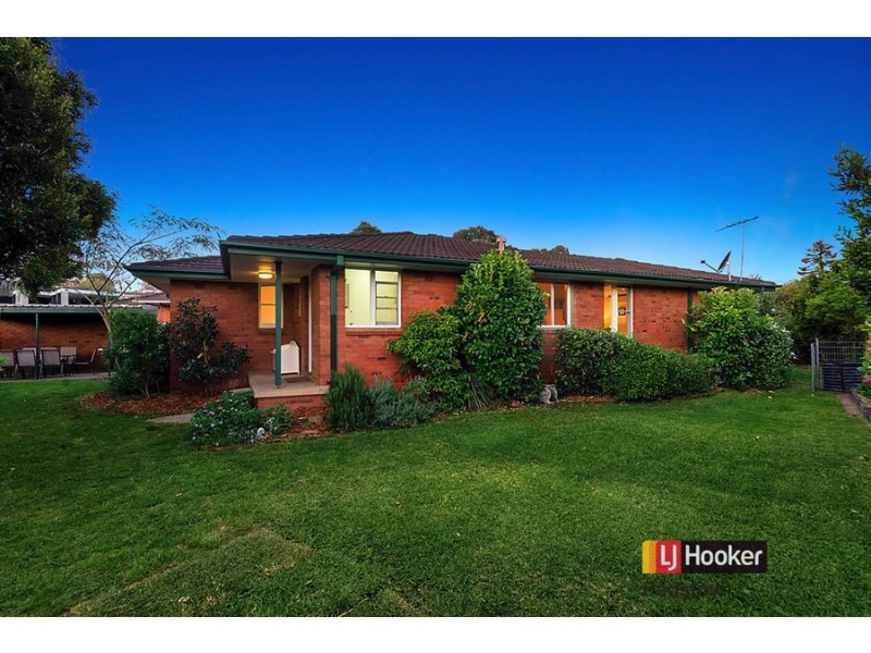 30 Garnsey Avenue, Panania NSW 2213