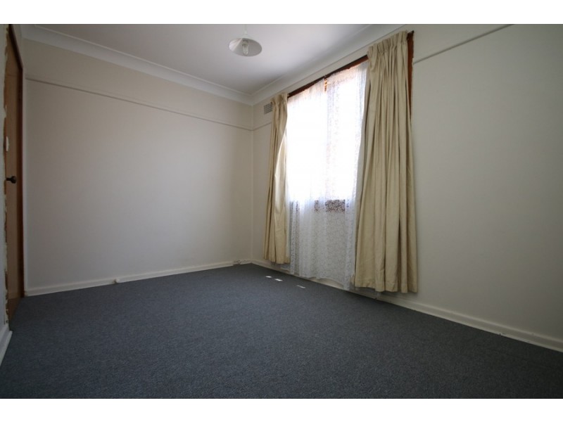 223 Davies Road, Padstow NSW 2211