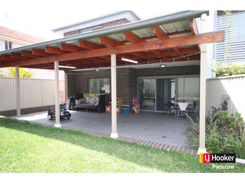 53A Thomas Street, Picnic Point NSW 2213