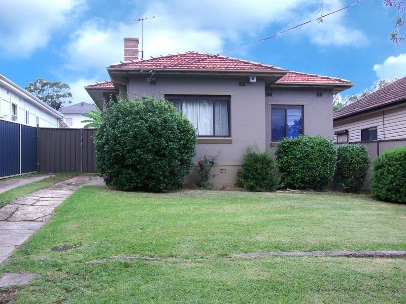 31 Clifford Street, Panania NSW 2213