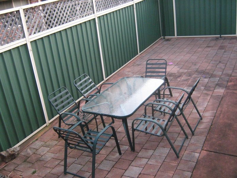 9/135 Lambeth Street, Picnic Point NSW 2213