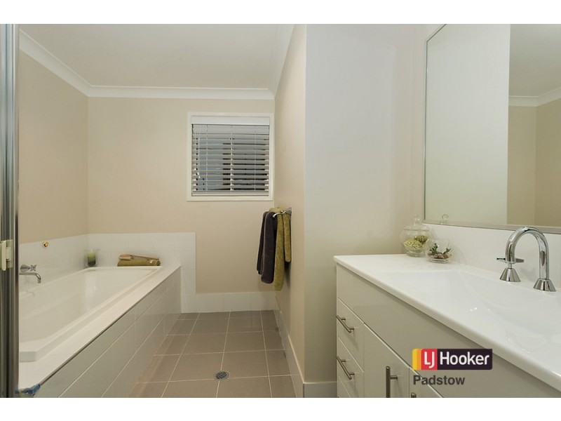 40 Centaur Street, Revesby NSW 2212