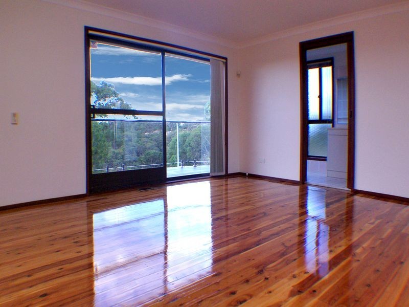 73 Sylvan Ridge Street, Illawong NSW 2234