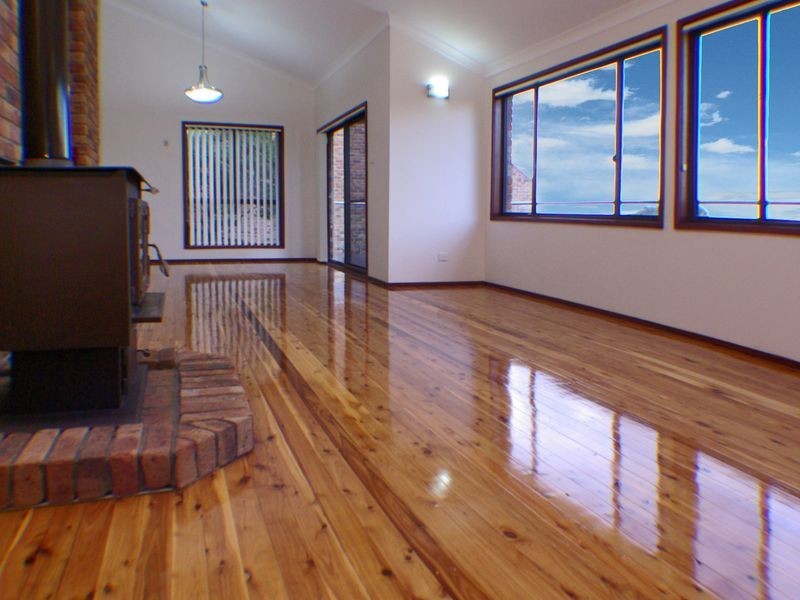 73 Sylvan Ridge Street, Illawong NSW 2234