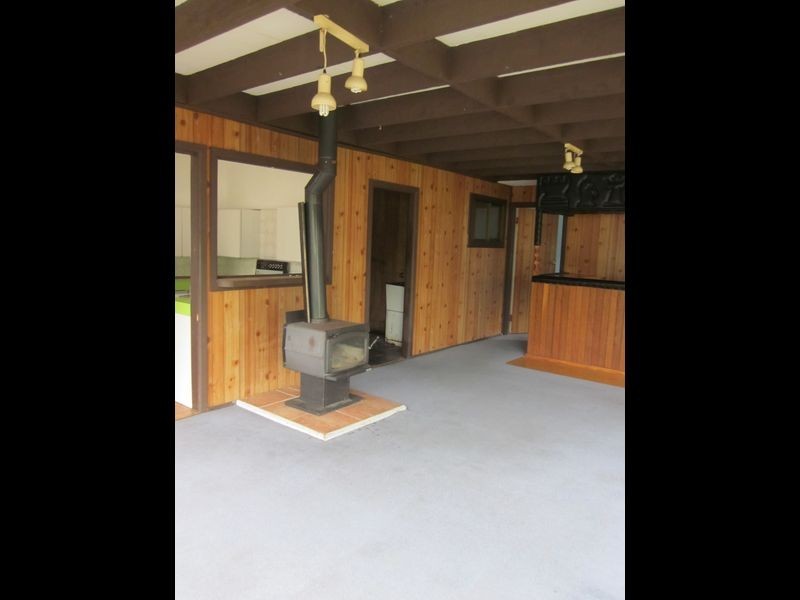18 Taloma Street, Picnic Point NSW 2213