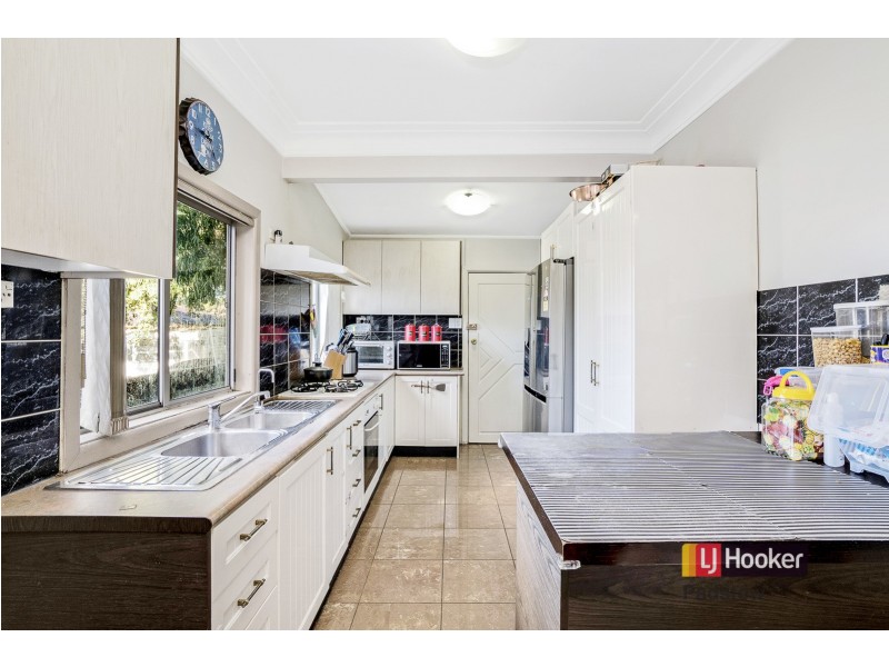 35 Queen Street, Revesby NSW 2212