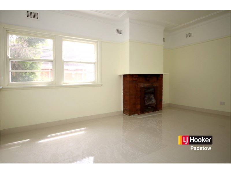 1 Sphinx Avenue, Padstow NSW 2211