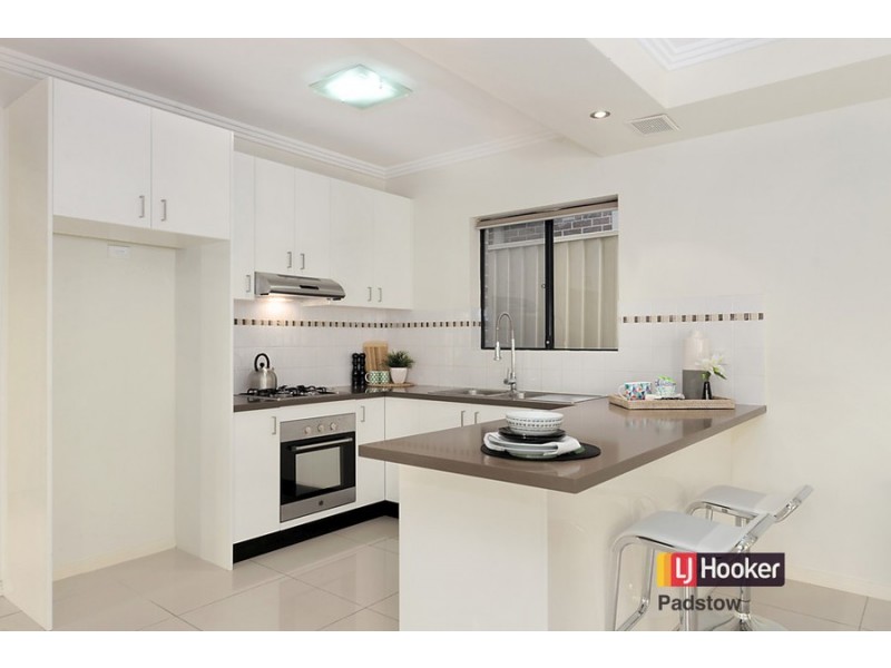 49 Montgomery Avenue, Padstow NSW 2211