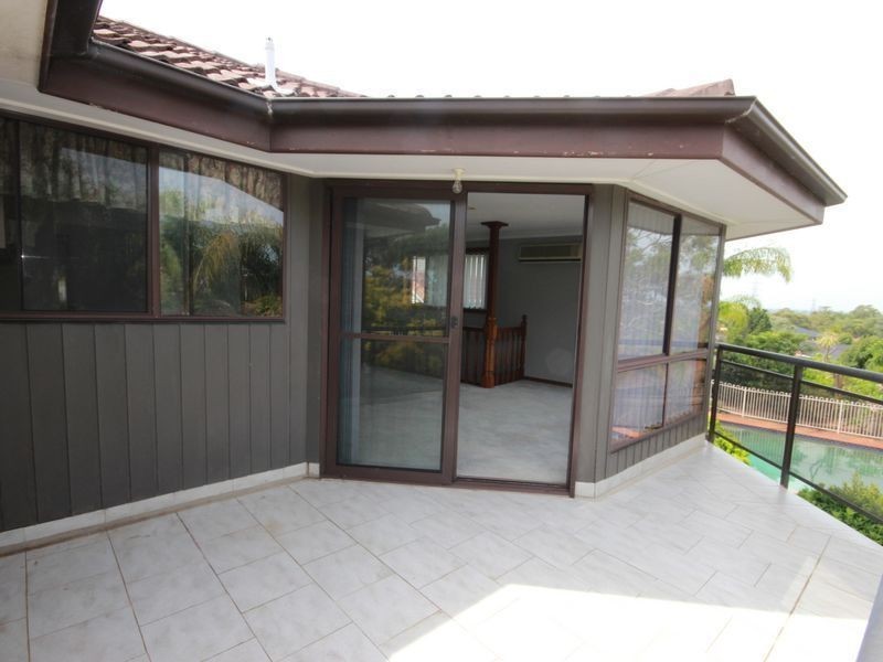 14a Lambeth Place, Illawong NSW 2234