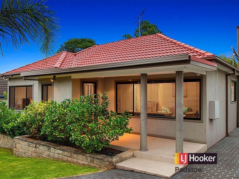 18 Wyatt Avenue, Padstow NSW 2211