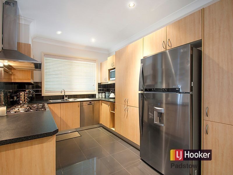 18 Wyatt Avenue, Padstow NSW 2211