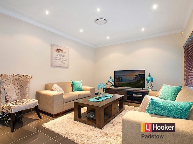 18 Wyatt Avenue, Padstow NSW 2211