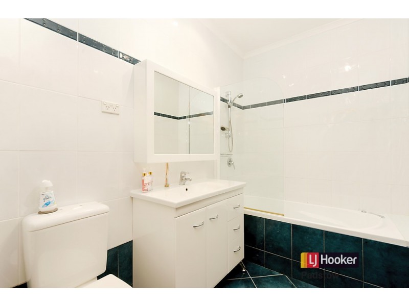 40 Picnic Point Road, Panania NSW 2213