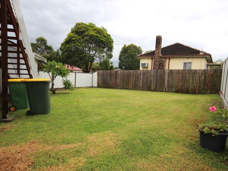 11 Mckevitte Avenue, East Hills NSW 2213