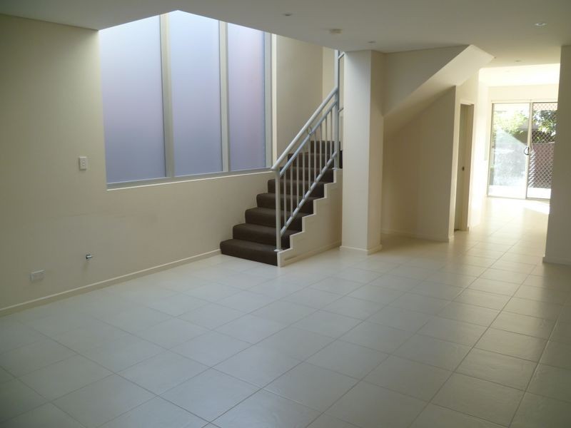 2A Kemp Street, Mortdale NSW 2223