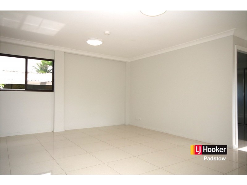 1/57 Townsend Street, Condell Park NSW 2200