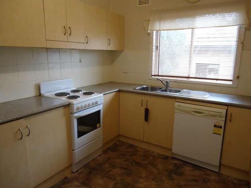 139 Howard Road, Padstow NSW 2211