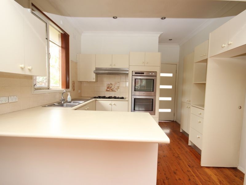 47 Gowlland Parade, Panania NSW 2213