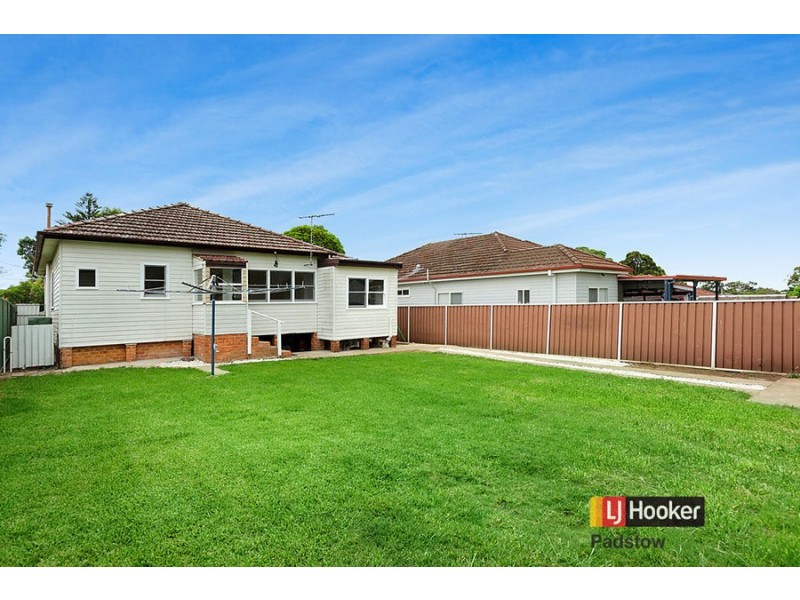 15 Chamberlain Road, Padstow NSW 2211