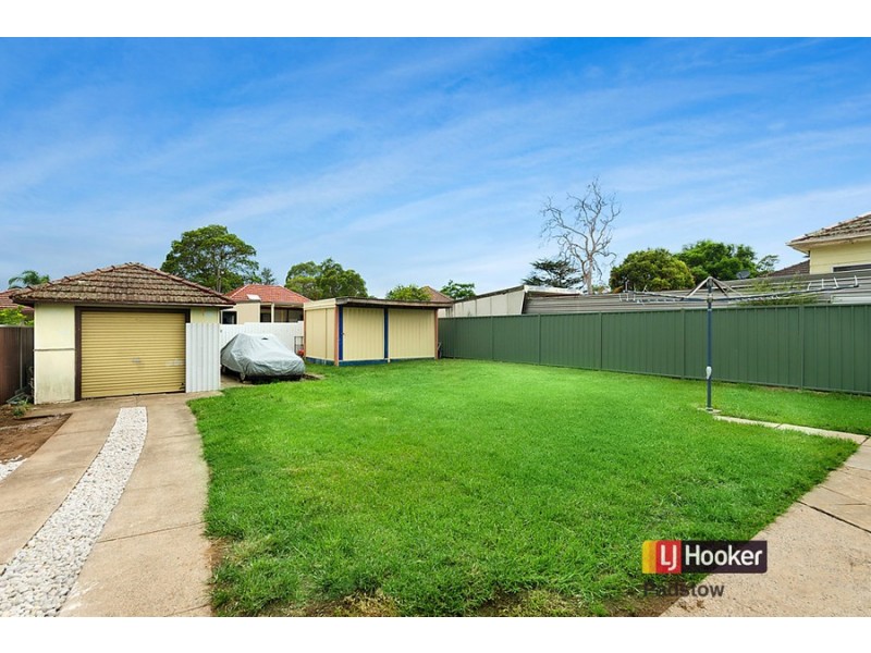 15 Chamberlain Road, Padstow NSW 2211