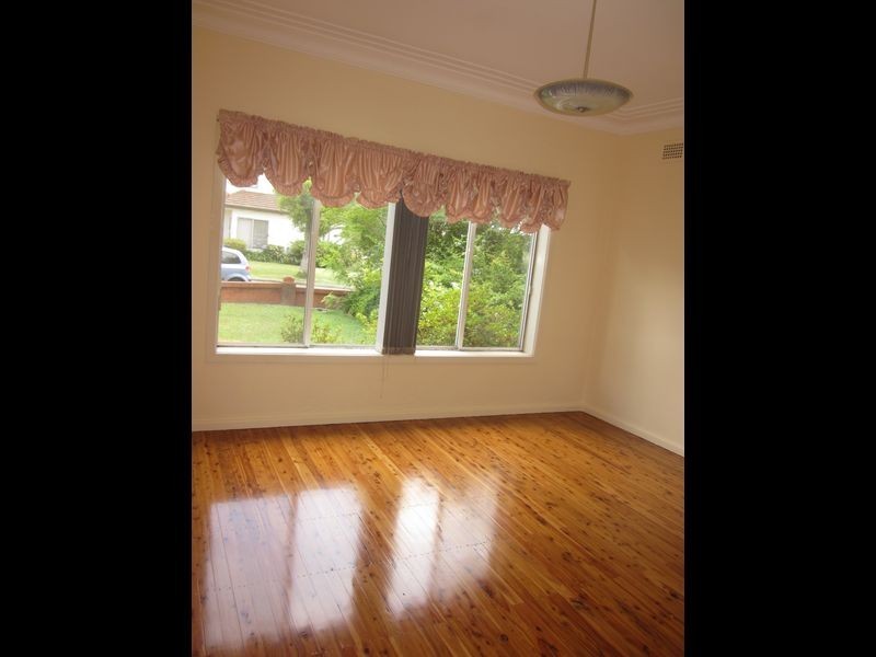 27 Stephanie Street, Padstow NSW 2211