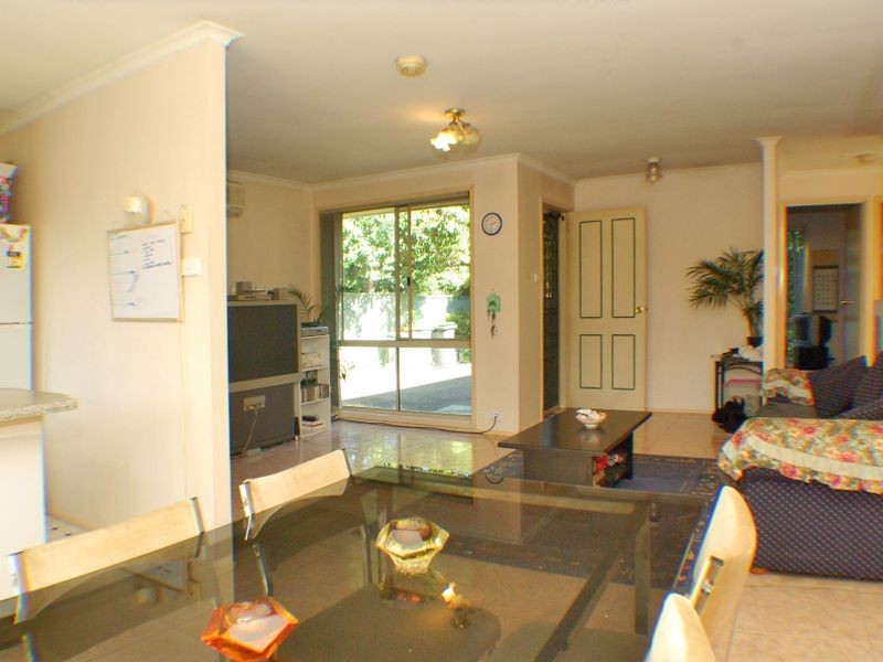 27A Montgomery Avenue, Revesby NSW 2212