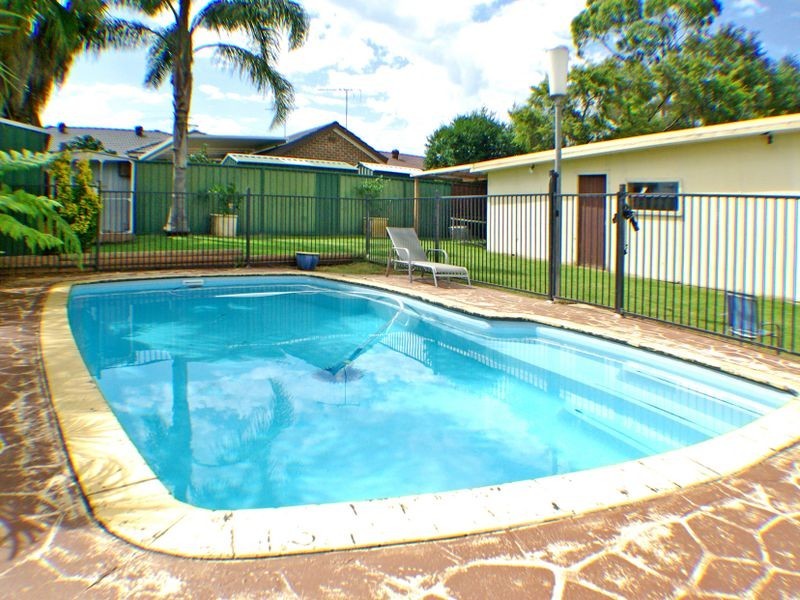 29 Benfield Parade, Panania NSW 2213