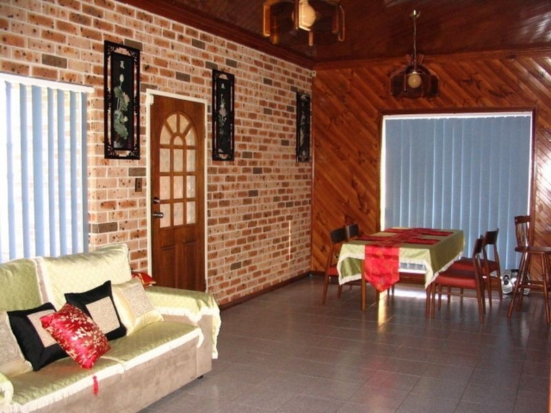 11 Alamein Rd, Revesby Heights NSW 2212