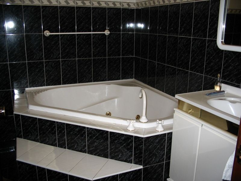 11 Alamein Rd, Revesby Heights NSW 2212