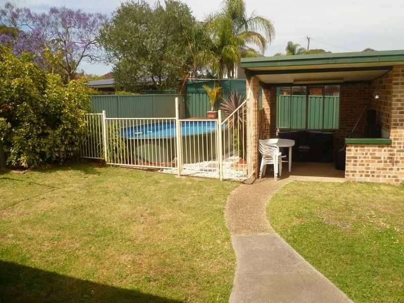 11 Alamein Rd, Revesby Heights NSW 2212